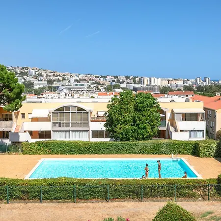 Stunning Renovated 2 Bedroom - Pool, Parking & Ac Appartamento Saint-Laurent-du-Var